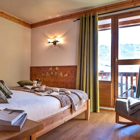 Hameau Du Soleil 17 アパート *